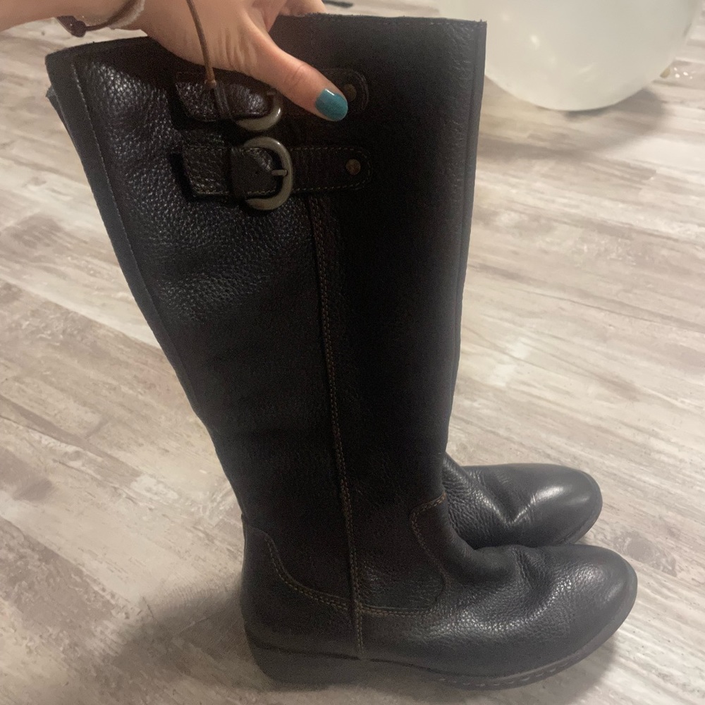 born black leather boots